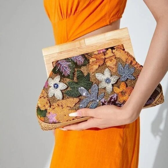 Floral Embroidered Sequin Decor Straw Bag